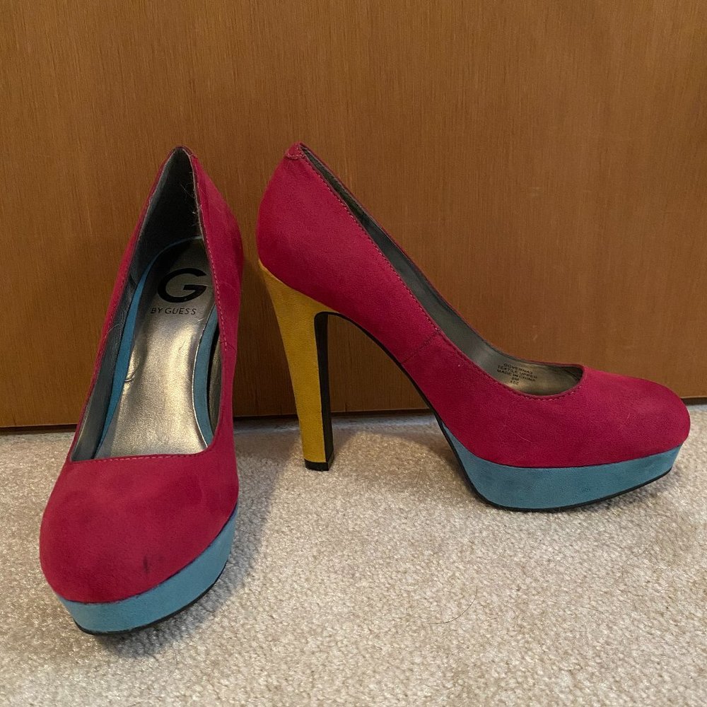 Guess Platform Heel - Retro Style